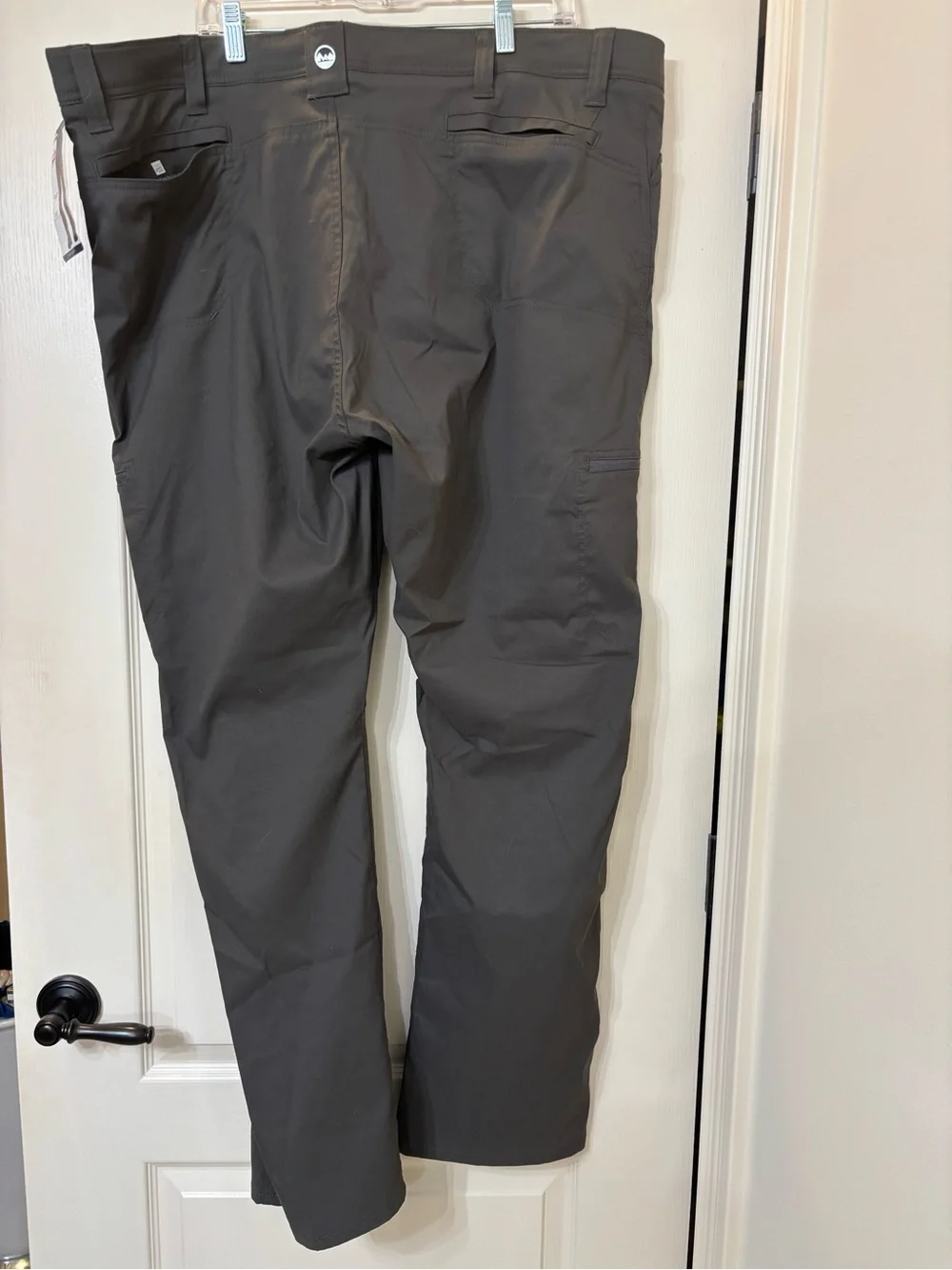 Wrangler Men’s Cargo Pants in Charcoal Gray